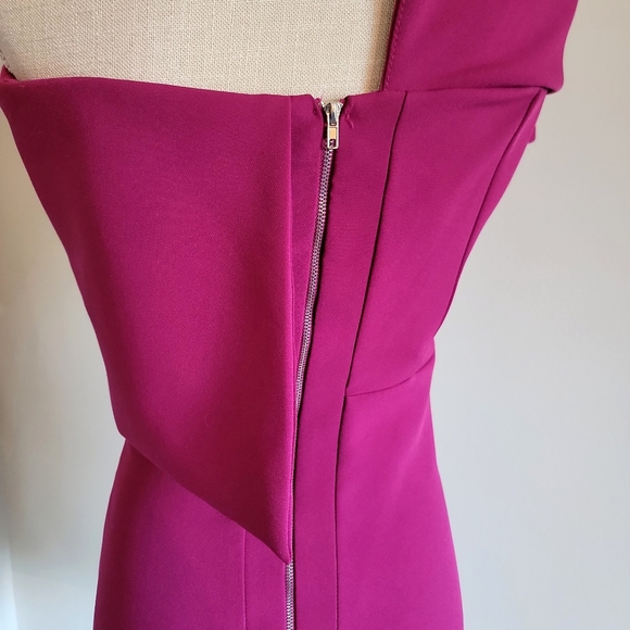 Rubber Ducky Off Shoulder Magenta Dress - Picture 5 of 7